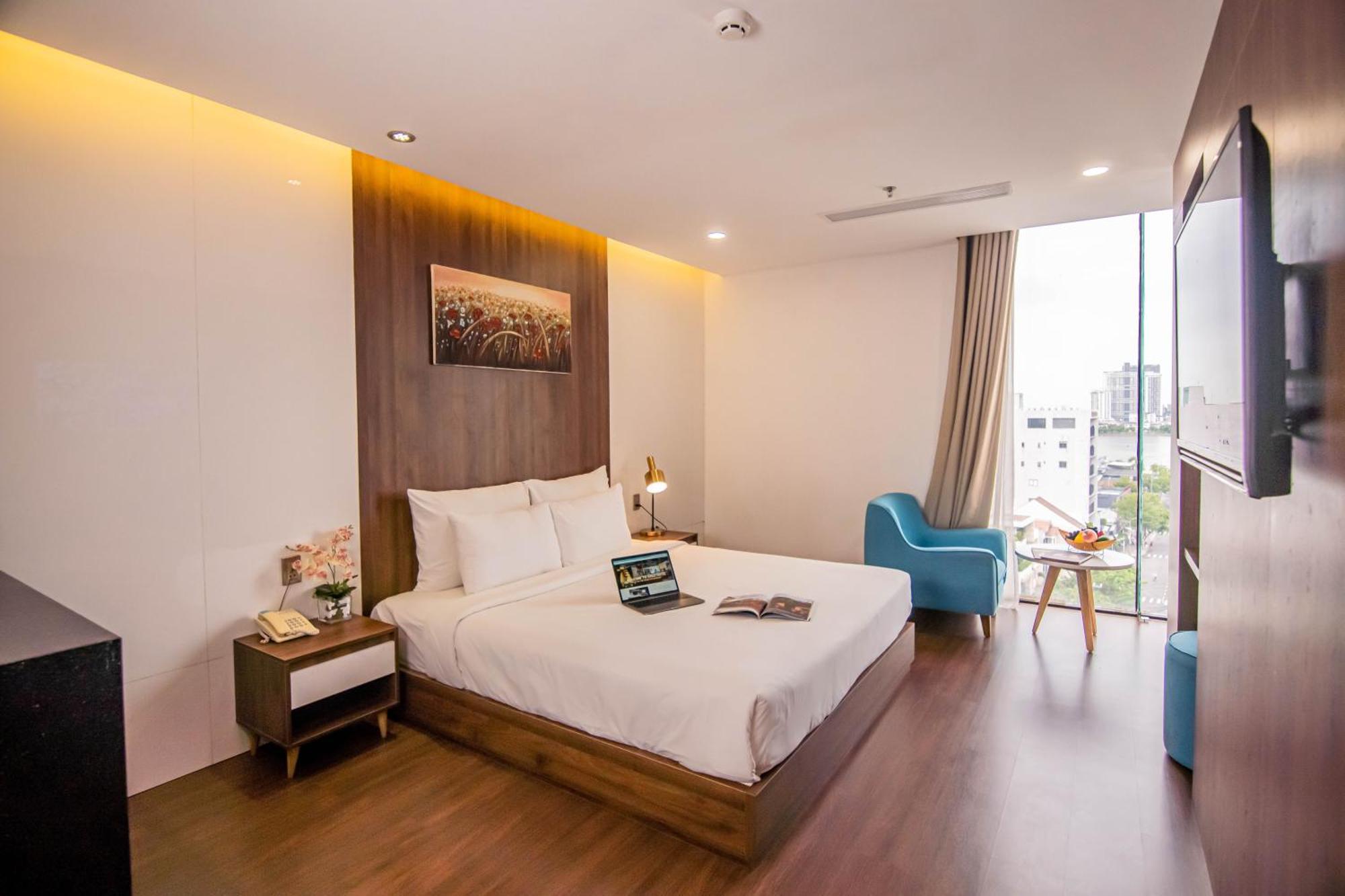Gold Hotel Da Nang By Haviland Exterior photo